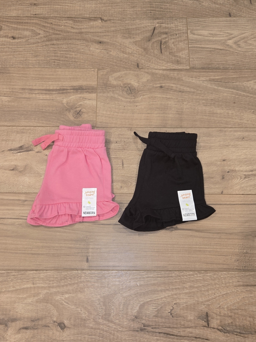 NWT Jumping Beans Baby Girl Pink Black 2pc Ruffle Shorts Set Size NB New